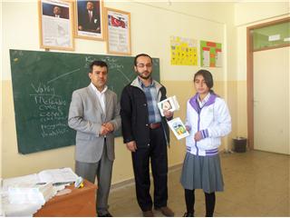 T.D.V.S VAN İL BAŞKANLIĞINDAN ÖĞRENCİLERE KİTAP