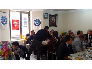 Van Şube; Kadın Kolları Başkanlığımız Tarafından Kahvaltılı Tanıtım Toplantısı Düzenlendi.