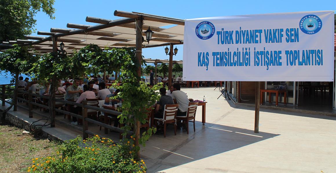 ANTALYA KAŞ`TA TEMSİLCİLERİMİZ VE ÜYELERİMİZLE BULUŞTUK