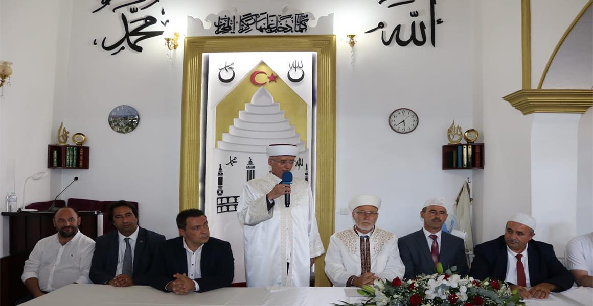 İSKEÇE MÜFTÜLÜĞÜNE SEÇİLEN MUSTAFA TRAMPA`YA KUTLAMA MESAJI