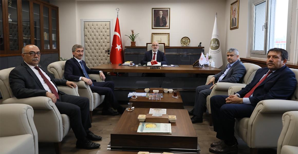 GENEL BAŞKANIMIZ SAYIN DOÇ. DR. ENVER OSMAN KAAN`I ZİYARET ETTİ.