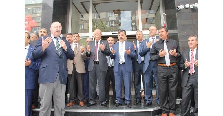 BU MİLLET ACILARLA KARDEŞ OLMASIN