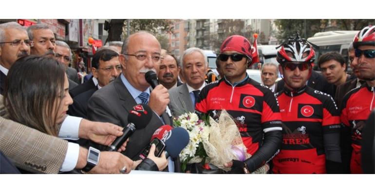 MESCİD-İ AKSA VE DOĞU TÜRKİSTAN İÇİN PEDAL ÇEVİREN SPORCULAR KONFEDERASYONUMUZU ZİYARET ETTİ