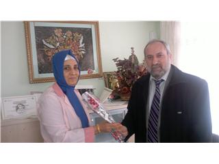 Kırıkkale kadınlar gününde gül dapıtıldı