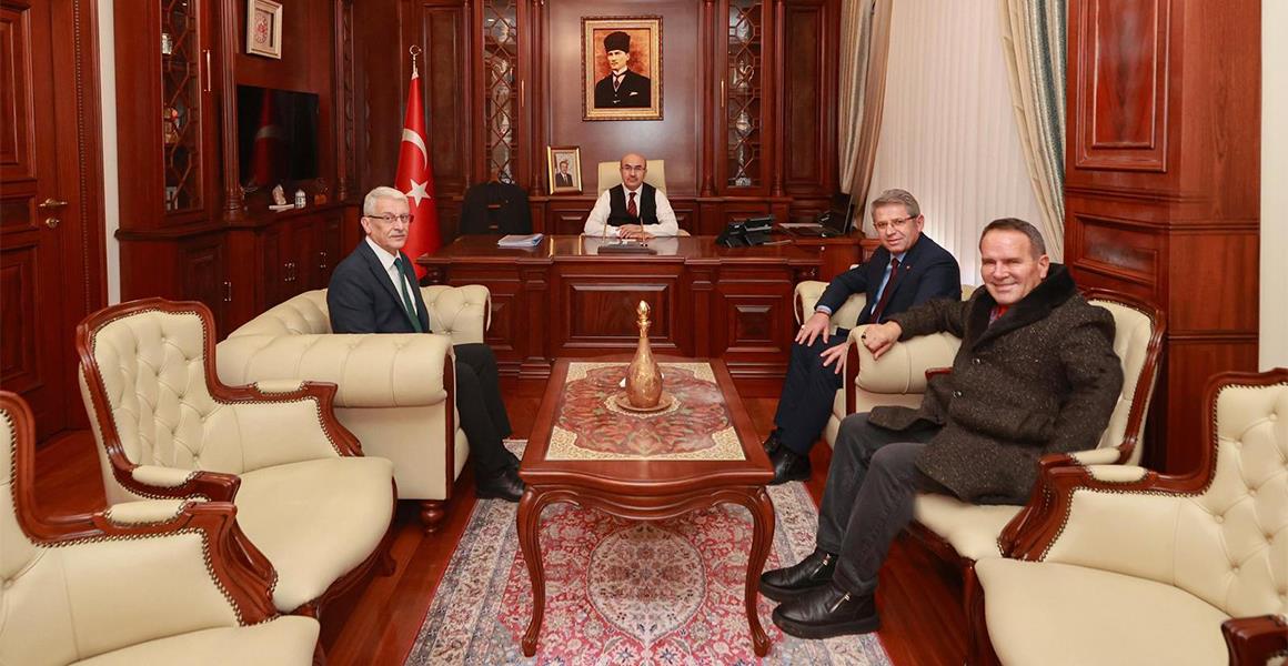 BURSA VALİSİ SAYIN MAHMUT DEMİRTAŞ ZİYARET EDİLDİ.