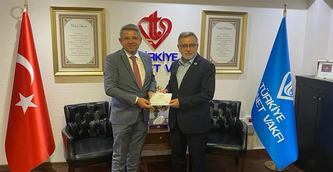 Mazlum Filistin Halkına Umut ve Kardeşlik Eli