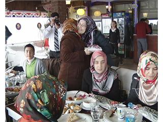 BOLU ŞUBE- Kur-an’a göre kadının önemi