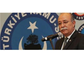 1 MAYIS"TA İDEOLOJİK SAPLANTILARIN ESİRİ OLANLAR