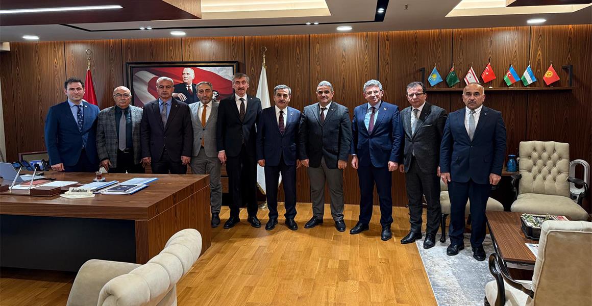 TÜRKİYE KAMU-SEN GENEL BAŞKANI ÖNDER KAHVECİ`YE ZİYARET