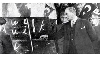 KAHVECİ: DİL, MİLLET BİRLİĞİNİ SAĞLAYAN EN BÜYÜK GÜÇTÜR