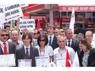 HİZMETLİLERİN FERYADINI DUYUN