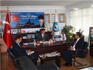 EMEKLİ MÜFTÜ YENİ MİLLETVEKİLİ’NDEN ZİYARET