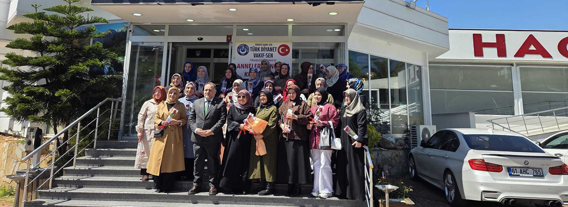 TÜRK DİYANET VAKIF-SEN TRABZON ŞUBEMİZ, ANNELER GÜNÜ DOLAYISIYLA DÜZENLEDİĞİ KAHVALTI PROGRAMINDA KADIN ÜYELERİMİZLE BİR ARAYA GELDİ.