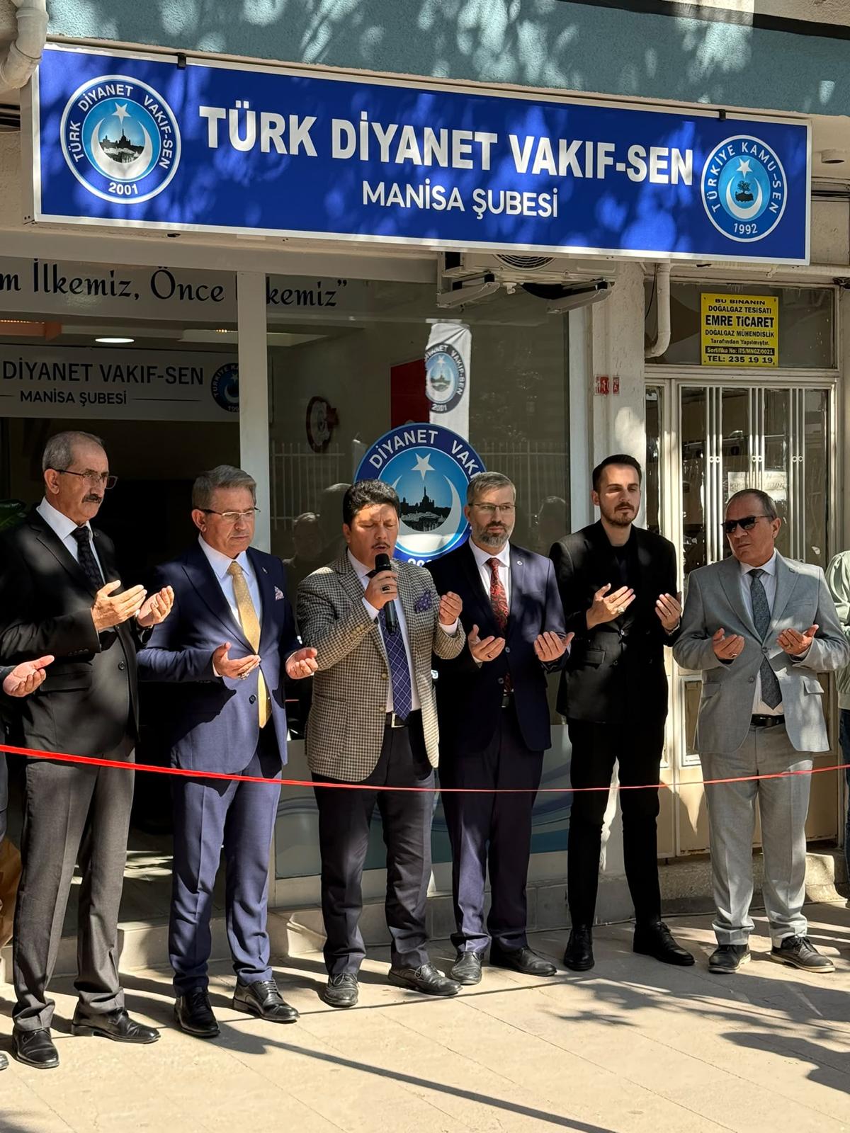TÜRK DİYANET VAKIF-SEN MANİSA ŞUBESİ YENİ HİZMET BİNASINA KAVUŞTU.