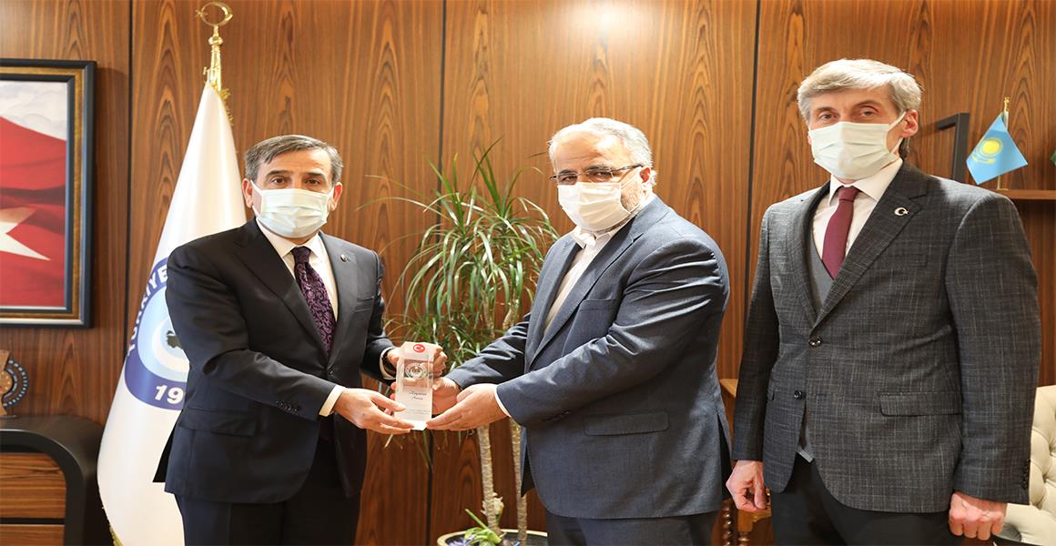 DİYANET İŞLERİ BAŞKAN YARDIMCISI DR. BURHAN İŞLİYEN,  SENDİKAMIZI ZİYARET ETTİ