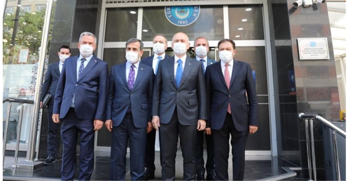 ULAŞTIRMA VE ALTYAPI BAKANI ADİL KARAİSMAİLOĞLU KONFEDERASYONUMUZU ZİYARET ETTİ