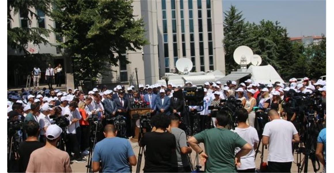 YETKİLİ KONFEDERASYONU VE HAKEMİ TÜRK MEMURUNUN VİCDANINA HAVALE EDİYORUZ